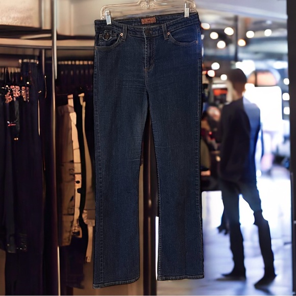 PJ Parker jeans By Harrison. 28” waist. Adorable button back pockets Slight boot - Picture 10 of 16